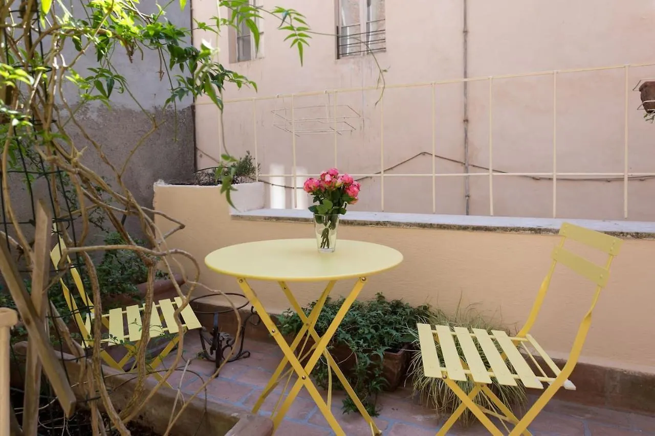 Arco Dei Gigli Perugia Central Flatアパートメント アパート