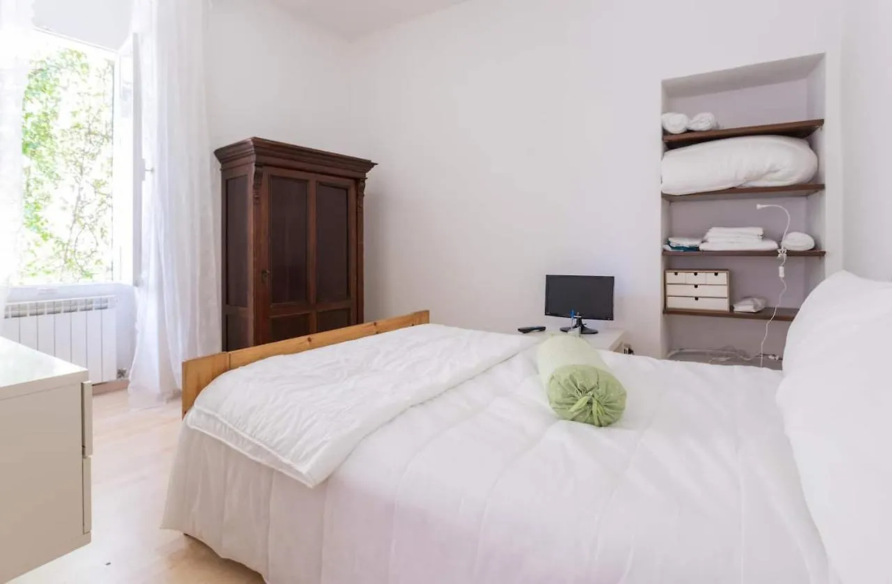 Arco Dei Gigli Perugia Central Flatアパートメント イタリア